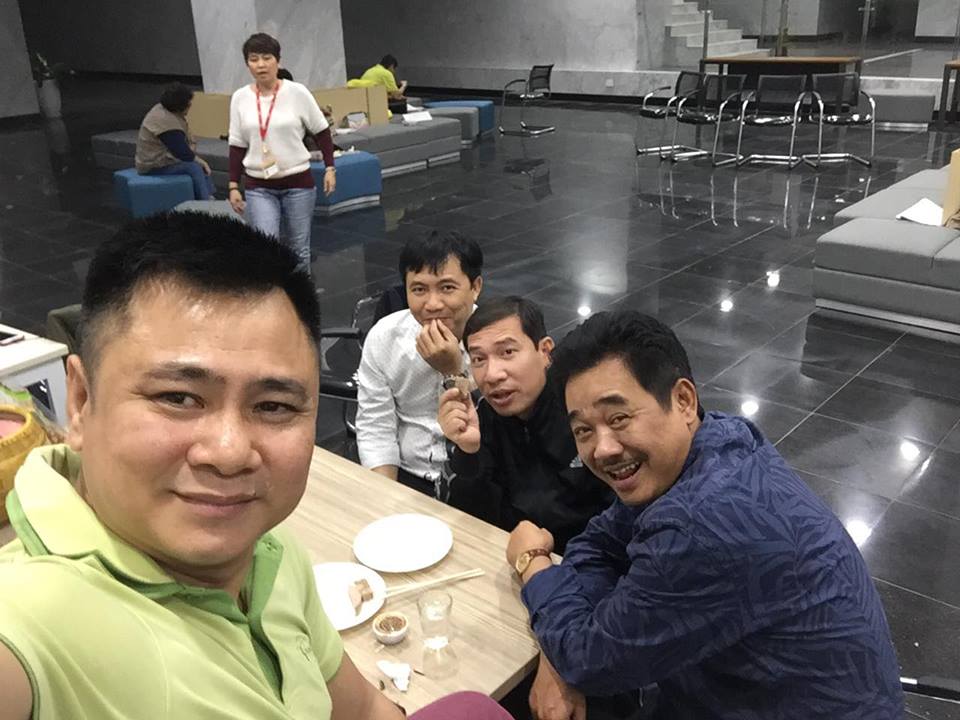 Táo Tự Long trổ tài làm thơ toàn chữ T trước thềm Táo Quân 2018